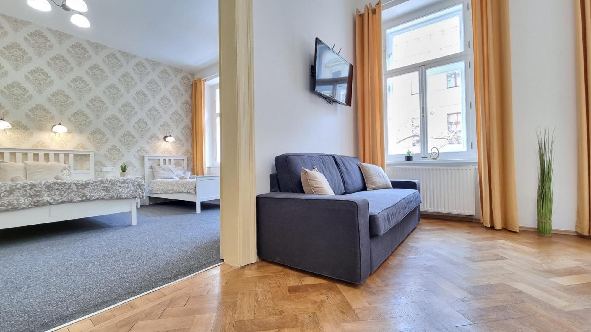 Finnem Rentals Tyrsova Praag Buitenkant foto